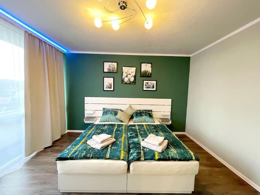 Grosse 3-Zimmer Wohnung, Zentrale Lage. Mülheim an der Ruhr Kültér fotó
