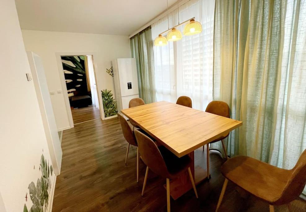 Grosse 3-Zimmer Wohnung, Zentrale Lage. Mülheim an der Ruhr Kültér fotó