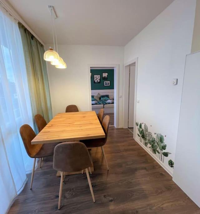 Grosse 3-Zimmer Wohnung, Zentrale Lage. Mülheim an der Ruhr Kültér fotó